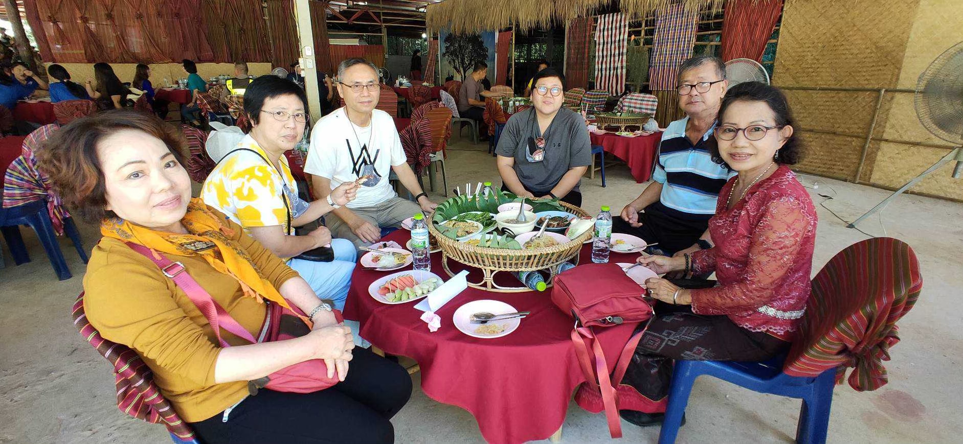 มหัศจรรย์ 60 ปี งานช้างสุรินทร์ บุรีรัมย์ 3วัน 2คืน เดินทาง 20-22 พ.ย.2563