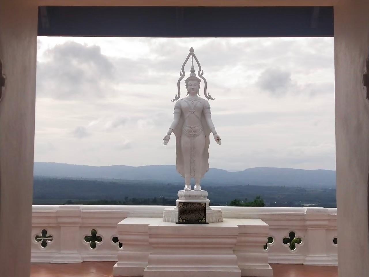 คึดฮอด อีสานเขียว เที่ยวหน้าฝน ท่องเที่ยวเติมบุญ เคล้าวิถีชุมชน ยลธรรมชาติ Unseen กรุงเทพฯ-อุดรธานี-หนองบัวลำภู-ชัยภูมิ-โคราช
เดินทาง 4 วัน 3 คืน วันที่ 15-18  สิงหาคม 2563