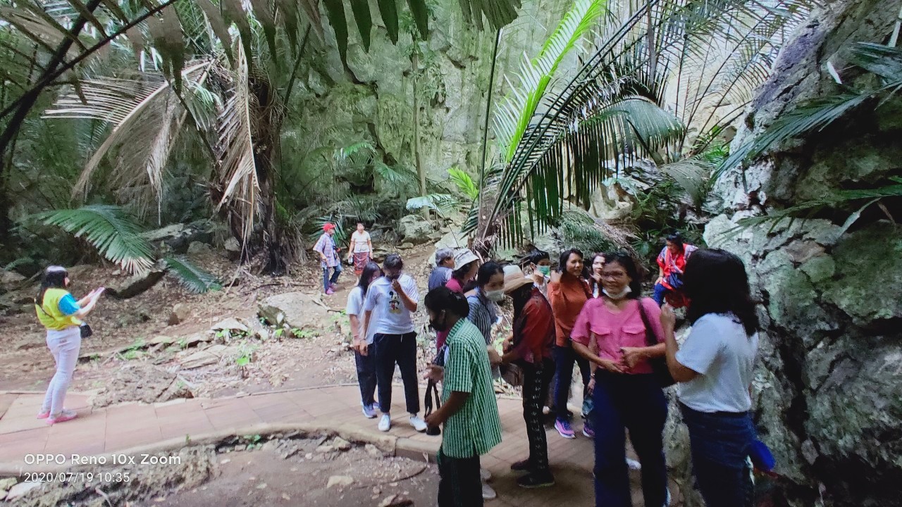 โปรแกรมทัวร์ดีดี นนทบุรี-ชัยนาท-อุทัยธานีโปรแกรมท่องเที่ยว จ.อุทัยธานี 

